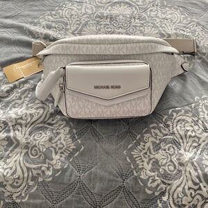 Michael Kors Maisie Large 2in1 Waistpack Crossbody Bag